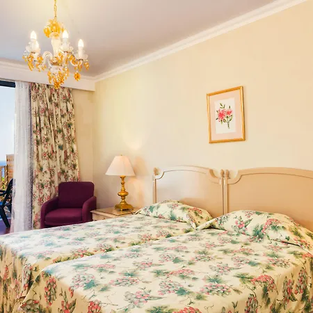 Ξενοδοχείο Cnic Paleo Artnouveau (adults Only) 4*
