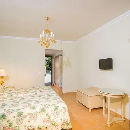 Ξενοδοχείο Cnic Paleo Artnouveau (adults Only)