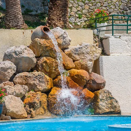 Cnic Paleo Artnouveau (adults Only) 4* Παλαιοκαστρίτσα