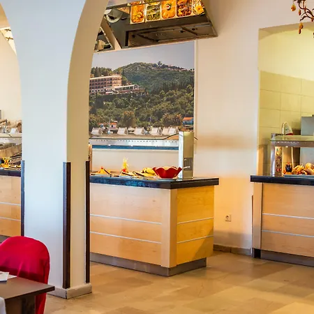 Cnic Paleo Artnouveau (adults Only) 4*