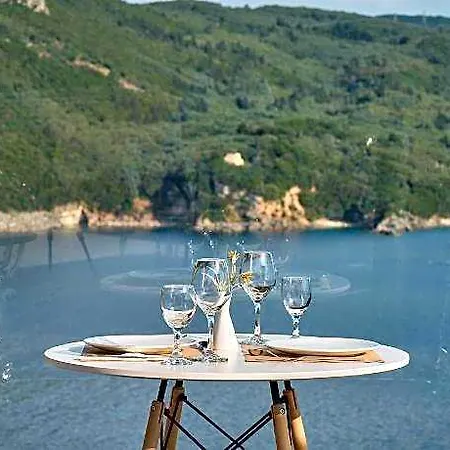 Cnic Paleo Artnouveau (adults Only) Paleokastritsa