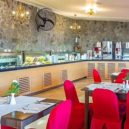 Cnic Paleo Artnouveau (adults Only) מלון פאלאוקסטריצה